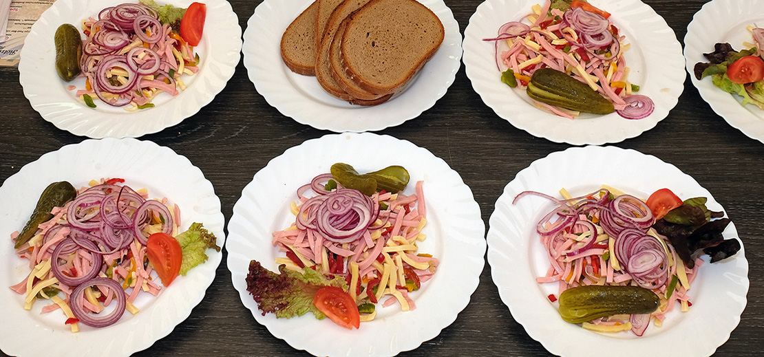 Bierzelt Kiefersfelden Brotzeit